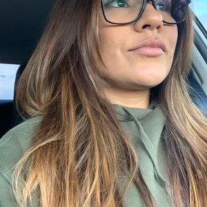 Meet your Posher, Marisol